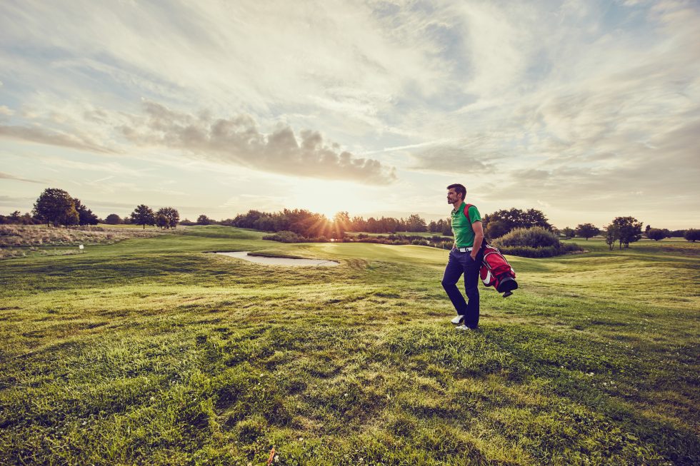Planning a Las Vegas Golf Trip? Here’s Why a Charter Shuttle Is a Hole-in-One